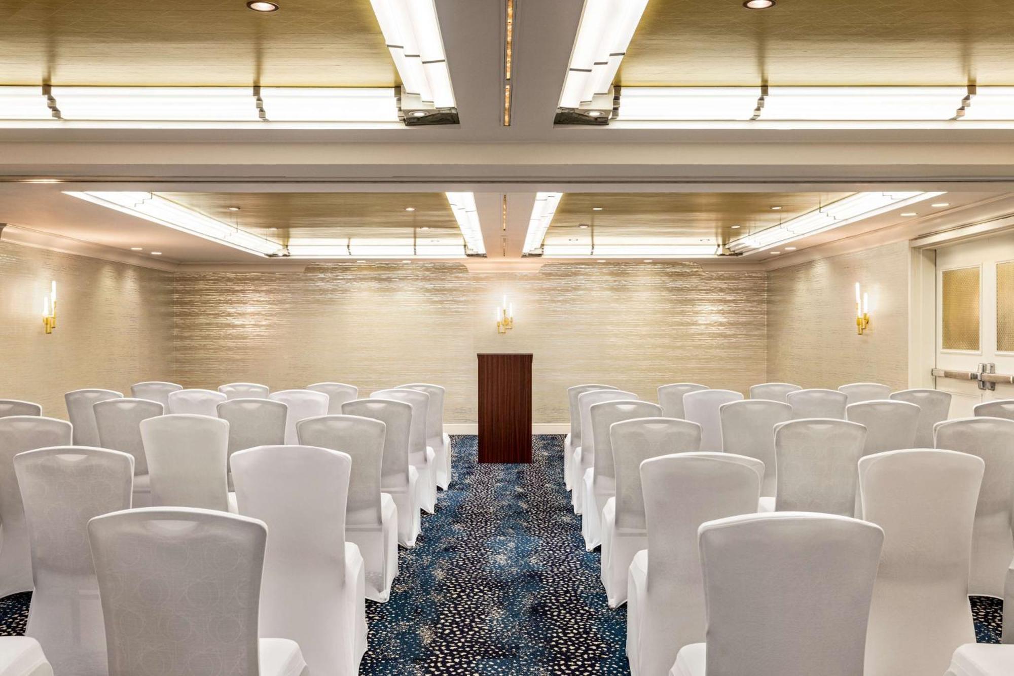 Inn At Great Neck Εξωτερικό φωτογραφία